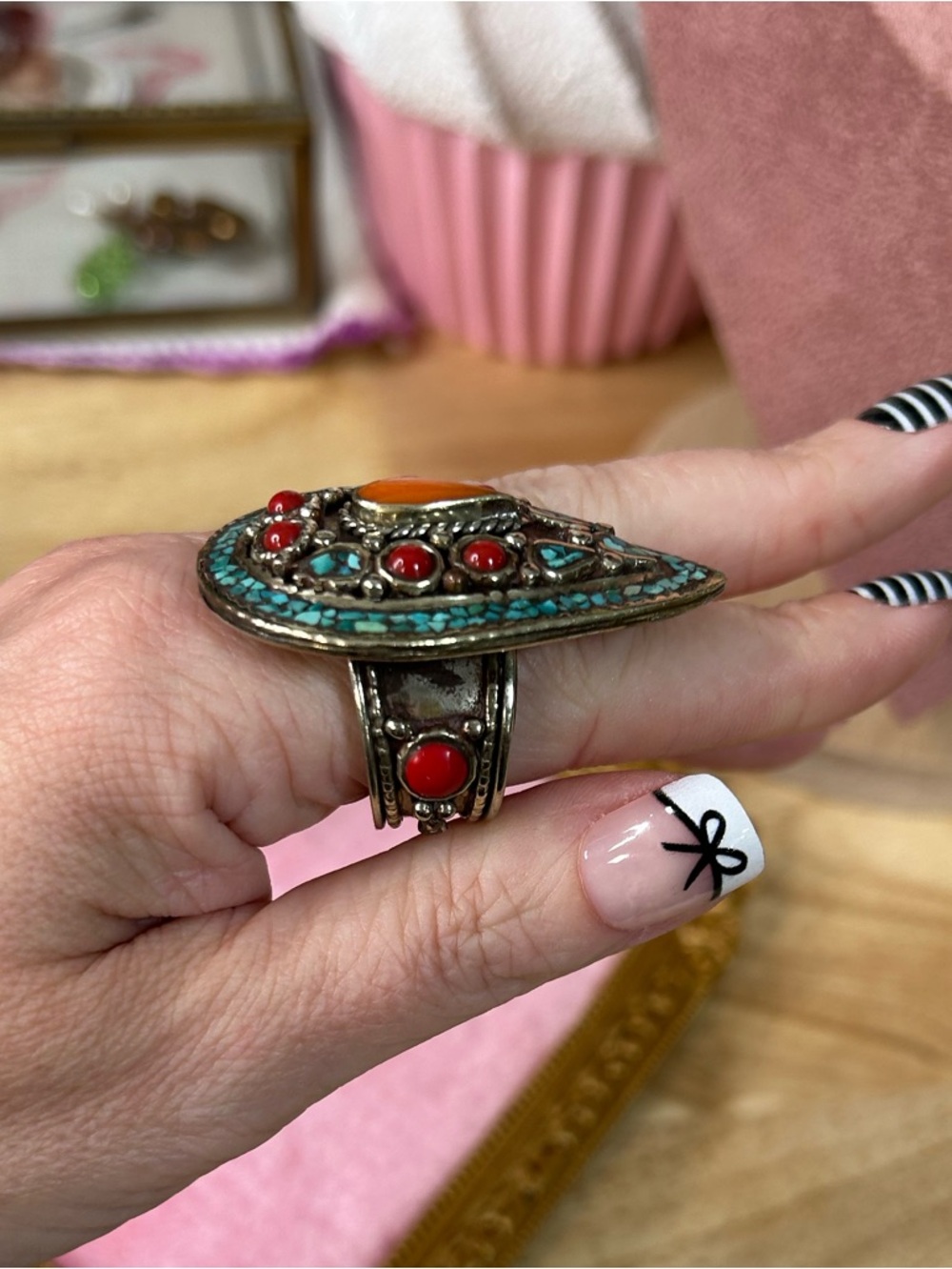 Vintage Tibetan Silver Shield Ring Size 9 - Picture 2 of 10